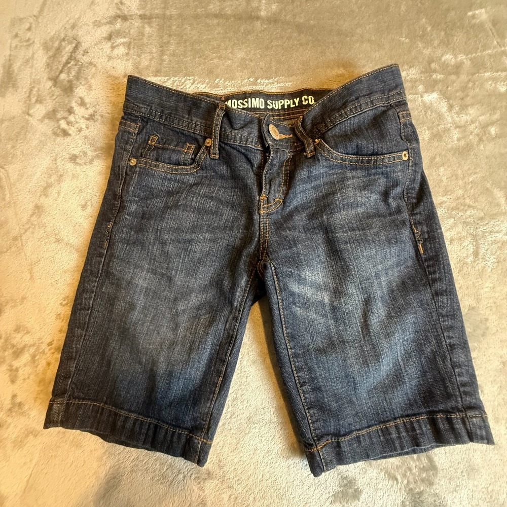 Mossimo Supply Co Womens Denim Bermuda Shorts Dark Wash‎ Size 3 Fit 6 Stretch